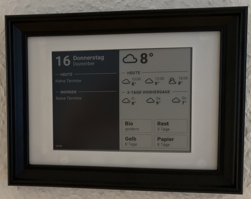 Inkplate Dashboard in a picture frame